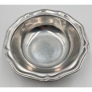Wilton Armetale Hollowware Queen Anne Pewter 9" Rimmed Bowl USA